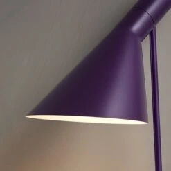 Louis Poulsen AJ Table Lamp, Aubergine 8 Louis Poulsen AJ Table Lamp, Aubergine -Louis Poulsen 27LPAJ iso HV