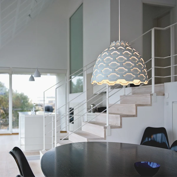 Louis Poulsen LC Shutters Pendant, White 5 Louis Poulsen LC Shutters Pendant, White - Image 3