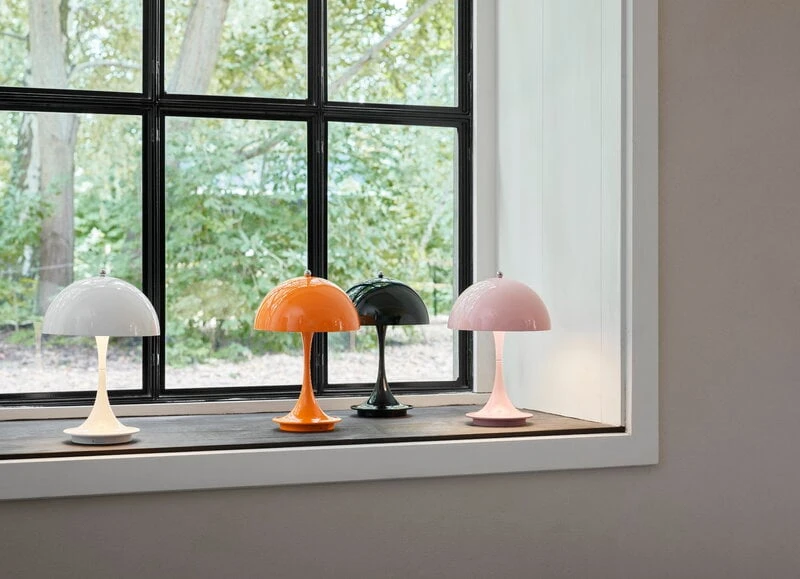 Louis Poulsen Panthella Portable V2 Table Lamp, Opal 7 Louis Poulsen Panthella Portable V2 Table Lamp, Opal - Image 5