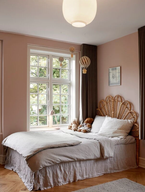 Louis Poulsen NJP Mini Table Lamp, Rose Brown 4 Louis Poulsen NJP Mini Table Lamp, Rose Brown - Image 2