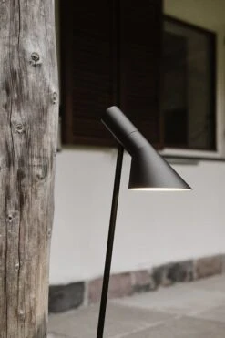 Louis Poulsen AJ Garden Bollard Lamp, Long, 3000K, Base With Adaptor 13 Louis Poulsen AJ Garden Bollard Lamp, Long, 3000K, Base With Adaptor -Louis Poulsen SS23 AJ Garden Head 10017role