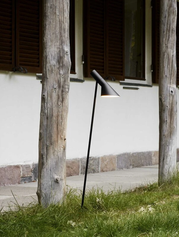 Louis Poulsen AJ Garden Bollard Lamp, Long, 3000K, Base Without Adaptor 7 Louis Poulsen AJ Garden Bollard Lamp, Long, 3000K, Base Without Adaptor - Image 5