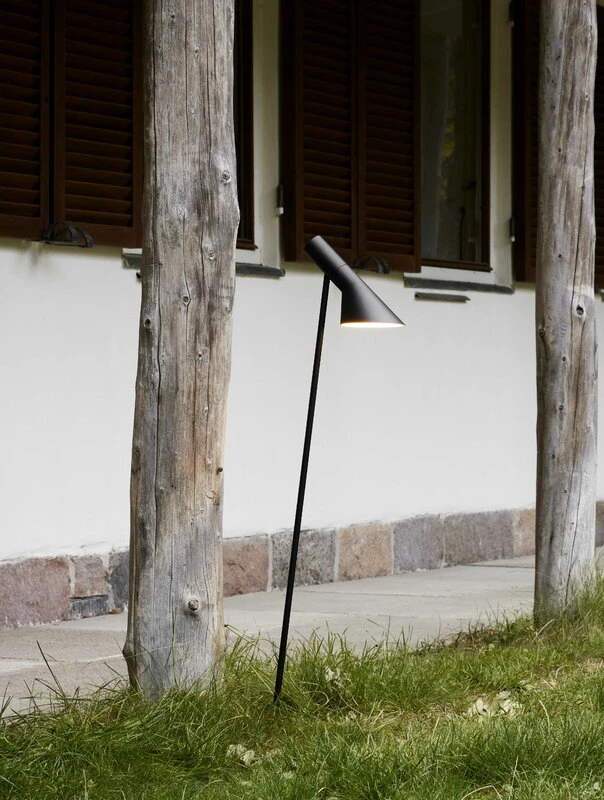 Louis Poulsen AJ Garden Bollard Lamp, Long, 3000K, Anchor With Adaptor 5 Louis Poulsen AJ Garden Bollard Lamp, Long, 3000K, Anchor With Adaptor - Image 3