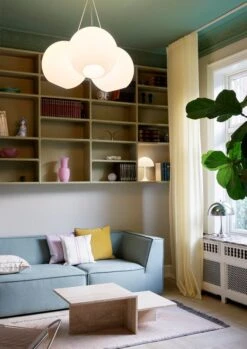 Louis Poulsen Panthella Mini Table Lamp, Opal -Louis Poulsen Wohlert 400 Panthella 320 Chrome Panthella MINI Opal SS21 Interior 07265